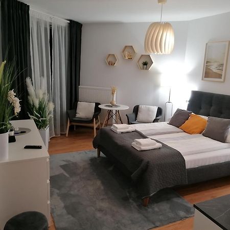 Pinea Apartament Z Widokiem Na Morze Z Basenem I Spa Przy Plazy Pobierowo Exteriér fotografie